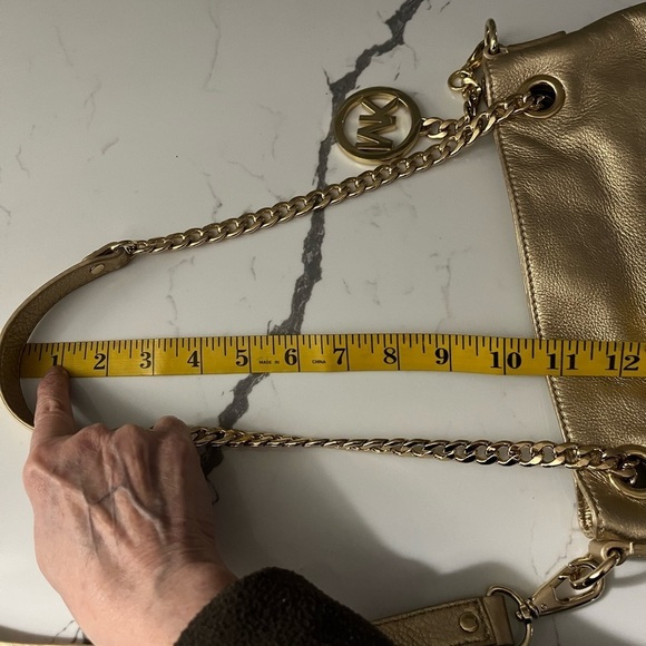 Michael Kors Gold Metallic Leather Shoulder Crossbody Bag Gold Chainlink Straps - Picture 7 of 14